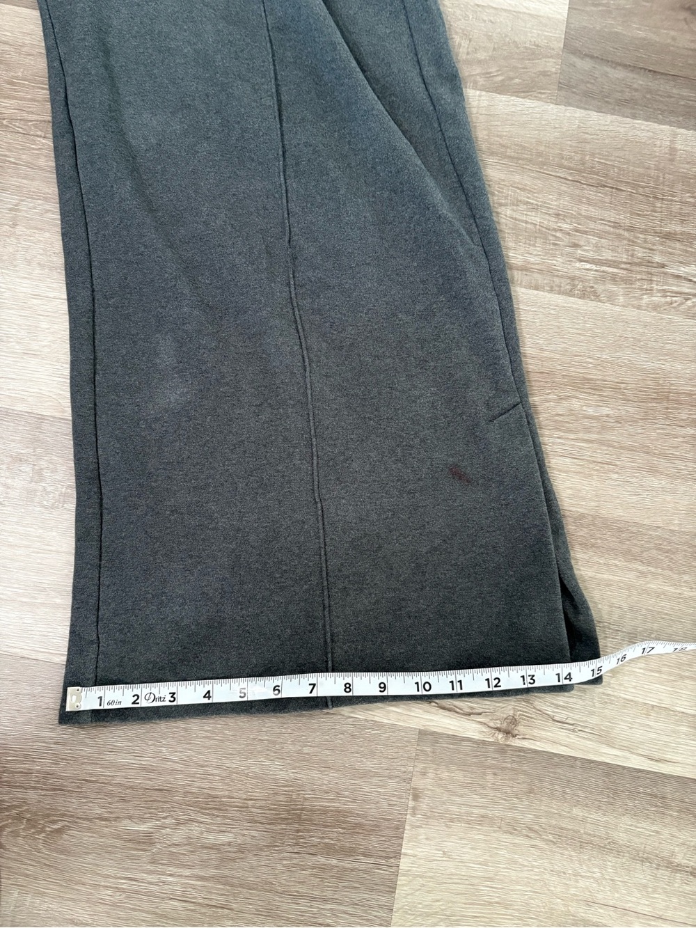 Women’s Pop flex Petite Wide-Leg Drawstring Lounge Pants - Charcoal - Picture 10 of 10